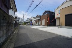 大型車の通行がなく、騒音や振動が少ないので静かで快適な生活を送れます。