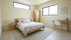 家具はイメージです。寛ぎの時間を紡ぎだす主寝室は、大型ベッドを置いても余裕の広さを確保しています＾＾