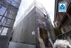 現地（2025年7月16日）撮影。若宮小学校まで徒歩6分と近く、お子様も無理なく通えます。快適でゆとりのある生活空間で新生活を始めましょう^^