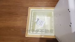 キッチンにある床下収納は、居住スペースを減らさずに買い置きの調味料や非常食などを保管することができます。