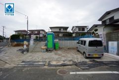 現地（2025年10月7日）撮影。和白東小学校徒歩7分＾＾快適でゆとりのある生活空間で新生活を始めましょう^^