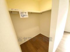 ウォークインクローゼット付でスペースも広く、毎日のコーディネートが楽しくなります＾＾