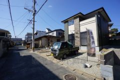 落ち着いた住宅地内で快適な生活を実現してみませんか。