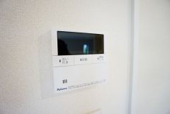 おいだき機能つきなのでお風呂に入る時間が異なるご家庭には嬉しいですね。ボタン一つで快適で便利な生活が＾＾
