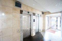 エレベーターは2台完備しています。忙しい時にもスムーズに外出できます。