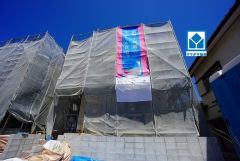 現地（2025年5月2日）撮影。一戸建ての多いエリア。落ち着いた雰囲気で快適な生活を送れます。快適でゆとりのある生活空間で新生活を始めましょう^^