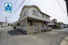 現地（2025年5月）撮影。2路線利用可能で都心へのアクセスの幅が広がります。毎日の通勤・通学・買い物がしやすく、快適に過ごせます。