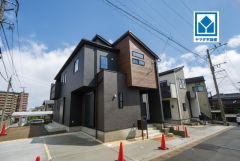 家族のニーズに対応できる柔軟な空間設計＾＾全居室収納スペース付きの充実した間取り＾＾