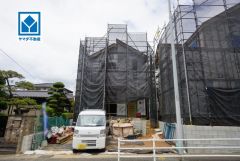 現地（2026年9月7日）撮影。3沿線利用可。千早駅徒歩13分＾＾舞松原小学校徒歩8分、多々良中学校徒歩7分＾＾