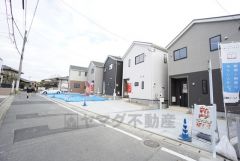 住人以外の車の進入も少なく、小さなお子様を持つご家庭にも安心です。