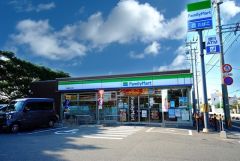 ファミリーマート　福岡香住ヶ丘