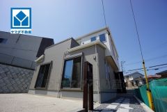 河東西小学校まで徒歩14分と近く、お子様も無理なく通えます。快適でゆとりのある生活空間で新生活を始めましょう^^