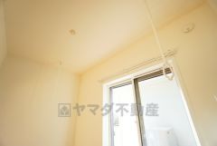 室内物干しがあるので、洗濯物を干すときに重宝しますね＾＾