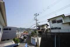 2階バルコニーからの眺望です。前面に遮るものがなく景色を一望できます。