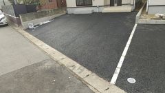 3台まで並列駐車できるので、急な来客時やお子様が成人して車を所有するようになっても安心です。