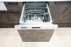 炊事時間を大幅に短縮できる食器洗浄乾燥機付き＾＾食器を洗う手間が減るので家族とのコミュニケーションの時間や自分の時間が増えますね。