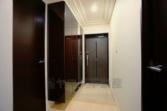 大容量のシューズボックスは家族全員の増えがちな靴や物をすっきり収納できます。