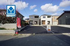 現地（2026年3月4日）撮影。古賀駅徒歩11分、都心へのアクセス良好。スーパーやコンビニなども近く周辺環境充実。快適でゆとりのある生活空間で新生活を始めましょう^^