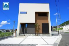 車通りが少なく、安心してお子様とお散歩できる閑静な住宅地。落ち着いた住宅地内で快適な生活を実現してみませんか＾＾