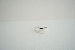 火災発生をいち早く知らせてくれる火災報知器は標準装備です。