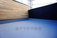 陽当たりの良いバルコニーです。お洗濯やお布団干しはもちろん、日光浴スペースにも。