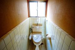 2ヶ所にトイレがあるので、忙しい朝にもゆとりができますね。