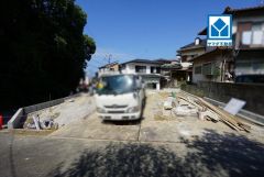 現地（2026年10月1日）撮影。共働き夫婦に嬉しい家事動線と収納力を備えた新築戸建。シンプルで機能的、二人三脚の暮らしがもっと快適になる我が家＾＾