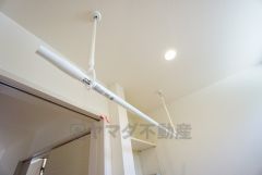 雨の日でも洗濯物が干せる室内物干し完備＾＾