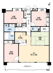 南東向きで陽当たり良好。バルコニーへは2部屋から出られて便利です＾＾リビング横の和室を合わせると22.2帖の大空間となります＾＾