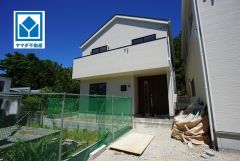 JR西戸崎駅徒歩2分、都心へのアクセス良好。快適でゆとりのある生活空間で新生活を始めましょう^^