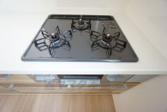 3口コンロなので、効率よくお料理が楽しめます。毎日のお料理も楽しくなりますね＾＾