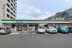 ファミリーマート　福岡笹丘一丁目
