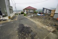 住人以外の車の進入も少なく、小さなお子様を持つご家庭にも安心です。