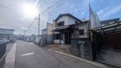 現地（2025年12月1日）撮影。大型車の通行が少なく、騒音や振動が少ないので静かで快適な生活を送れます。