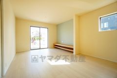 断熱性能の窓ガラスを採用。省エネ、光熱費カットにも貢献します。夏は涼しく、冬は暖かく快適に過ごせますよ＾＾