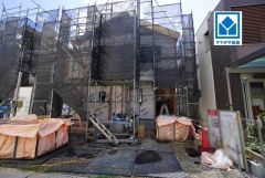 現地（2025年9月1日）撮影。名島駅徒歩10分、都心へのアクセス良好。スーパーやコンビニなども近く周辺環境充実。快適でゆとりのある生活空間で新生活を始めましょう^^